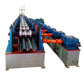 12 Tấn Trọng lượng Đường cao tốc Guardrail Roll Forming Machine 6 - 10 M / Min Năng suất