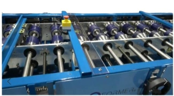 Máy hình thành cuộn tường kim loại và hồ sơ Soffit cho các sản phẩm cuối cùng mịn màng và đẹp