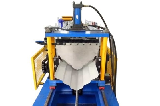 4kw Máy tạo cuộn Ridge Cap hiệu suất cao cho hệ thống mái nhà liền mạch