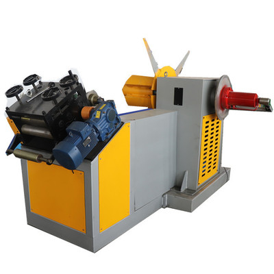 Máy chế biến cuộn bảng kệ tiên tiến cho giá đỡ thẳng đứng với hệ thống đâm và cắt