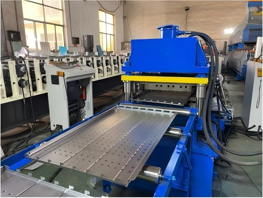 Máy chế tạo cuộn gối chọn lọc hoàn toàn tự động cho sản xuất khối lượng lớn với đâm thủy lực