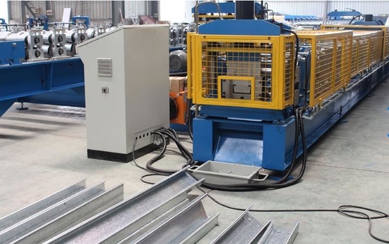 Máy đâm thủy lực 18 trạm C Purlin Roll Forming Machine PLC