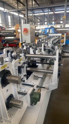 Máy tính đầu vào chuyển đổi kỹ thuật số+điện nút chuyển đổi Roll hình thành thiết bị
