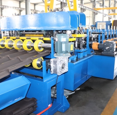 Máy tạo hình lăn tấm mái lót thủy tinh