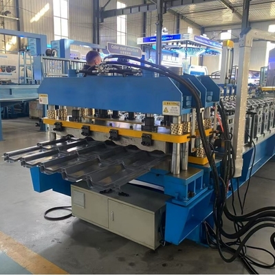Máy làm gạch mái nhà kim loại cho gạch bước gạch kính