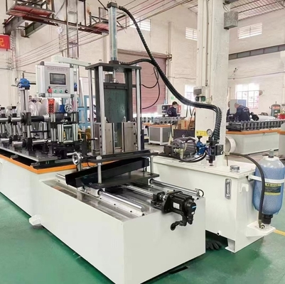 Máy cuộn hồ sơ ống nhôm Baffle cho việc làm cho các dải trang trí trần nhà