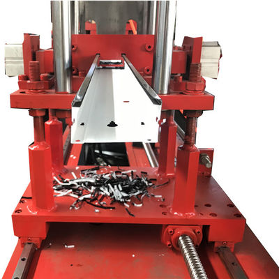 T5 LED Light Box Profile Roll Forming Machine với máy đâm / cạo thủy lực